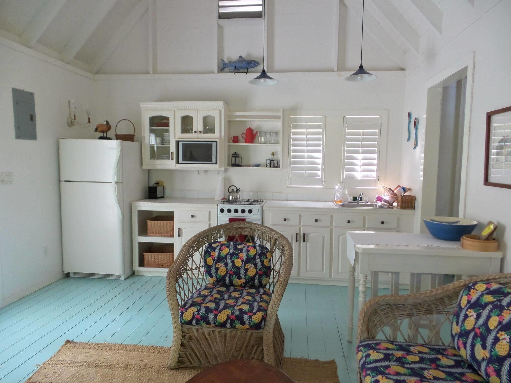 Galley Bay Cottages Five Islands Village Exterior photo