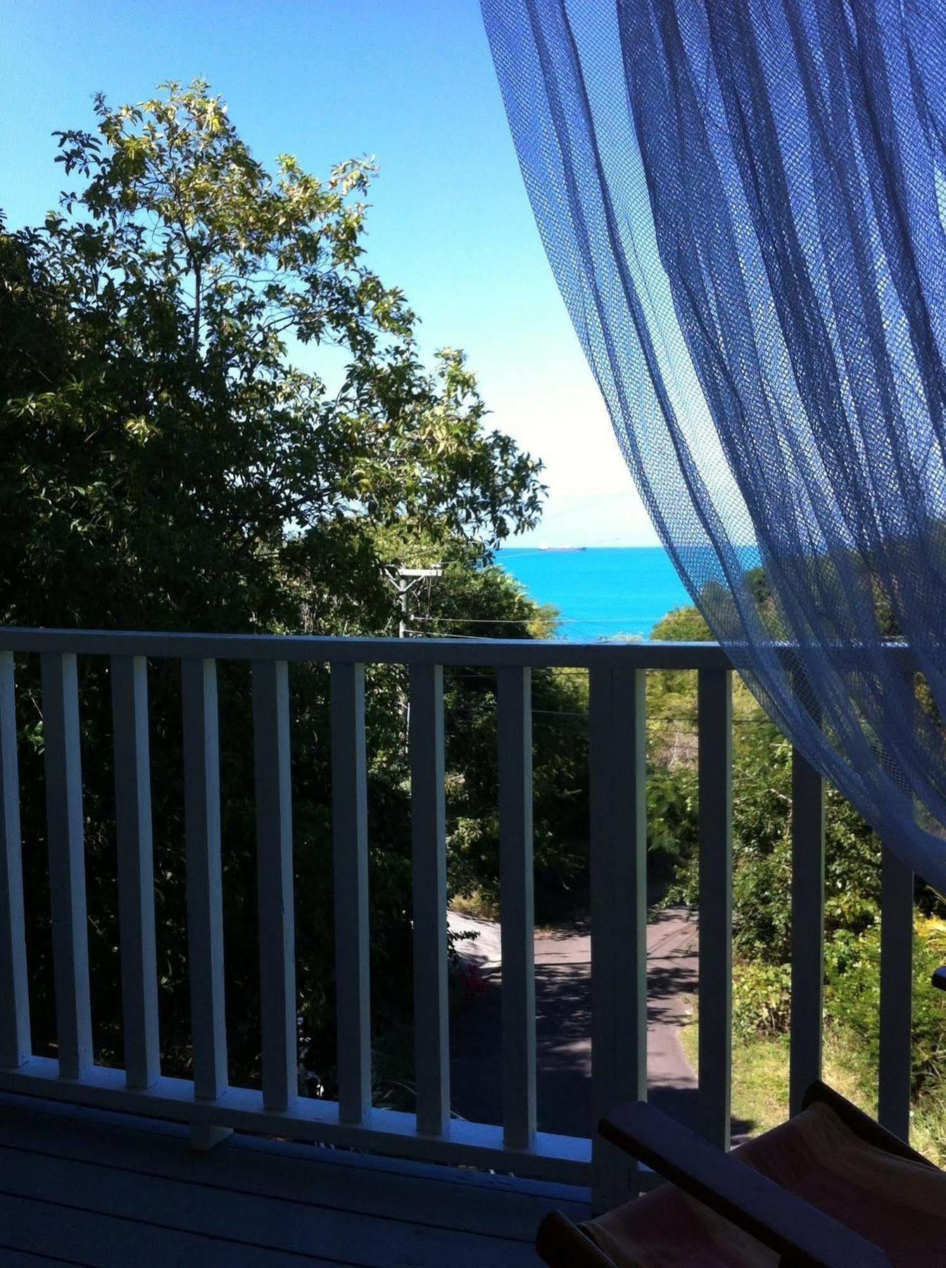 Galley Bay Cottages Five Islands Village Exterior photo